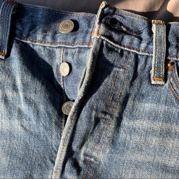 Levi’s Shorts - Picture 4 of 5